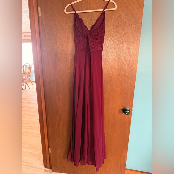 Chic Lace Burgundy Dress - Picture 3 of 7